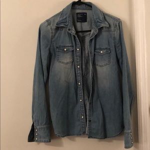 American Eagle jean button up shirt